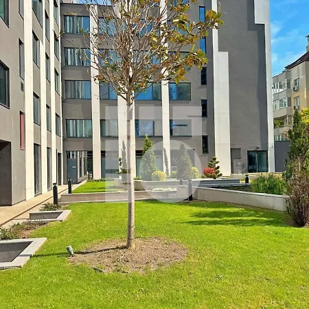 1br Sea Garden Prime With View & Parking * Varna